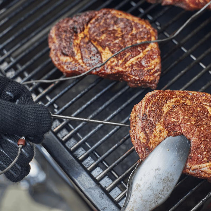 Weber SmokeFire EX4 GBS Pellet Grill Black