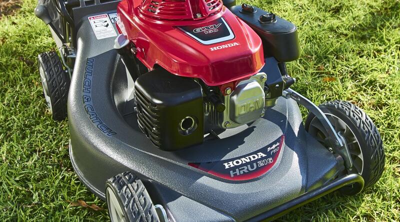 Honda HRU216 Commercial 21" Alloy Deck Self Propelled Blade Brake