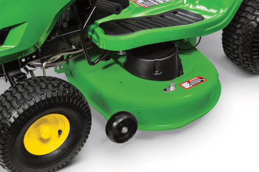 John Deere S100 Lawn Tractor