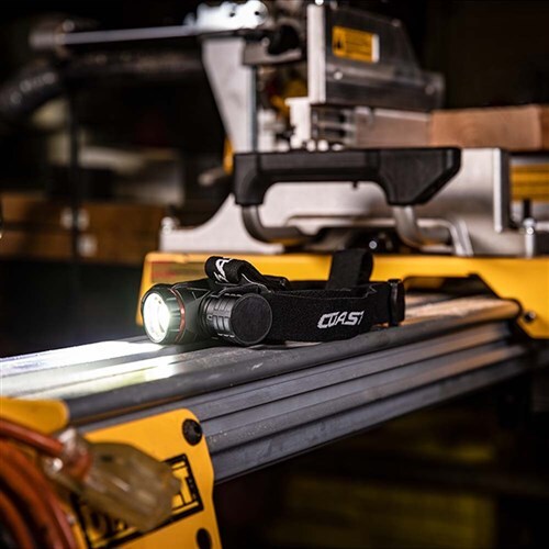 Coast XPH34R Rechargeable Pure Beam Focusing LED Headlamp (2700LUM)