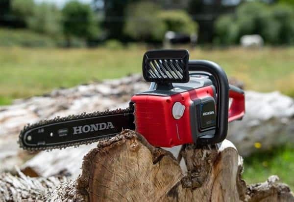 Honda Domestic 36V 14" Chainsaw 2AH Kit (Includes Battery and Charger)