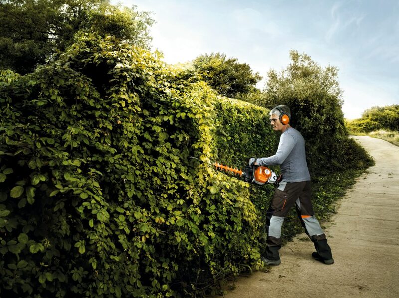 Stihl HS 82 R 750mm Hedge Trimmer