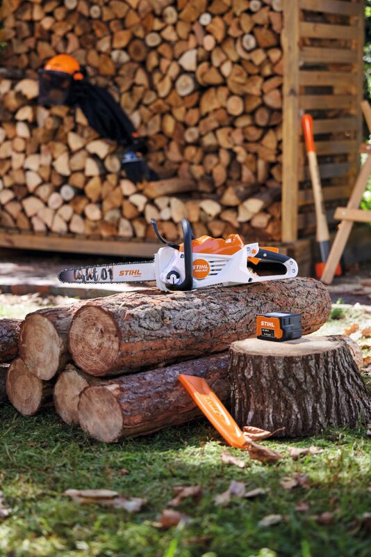 Stihl MSA 80 Battery Chainsaw Kit