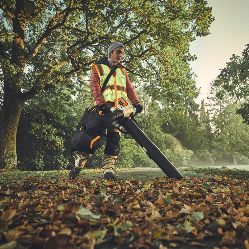 Stihl SHA 140 Battery Shredder Vacuum (Skin)