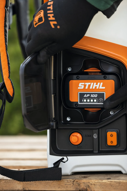 Stihl SGA 85 Battery Sprayer (Skin)