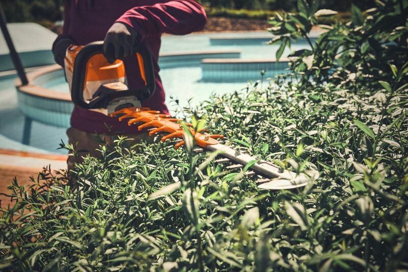HSA 140.0 T Cordless hedge trimmer,